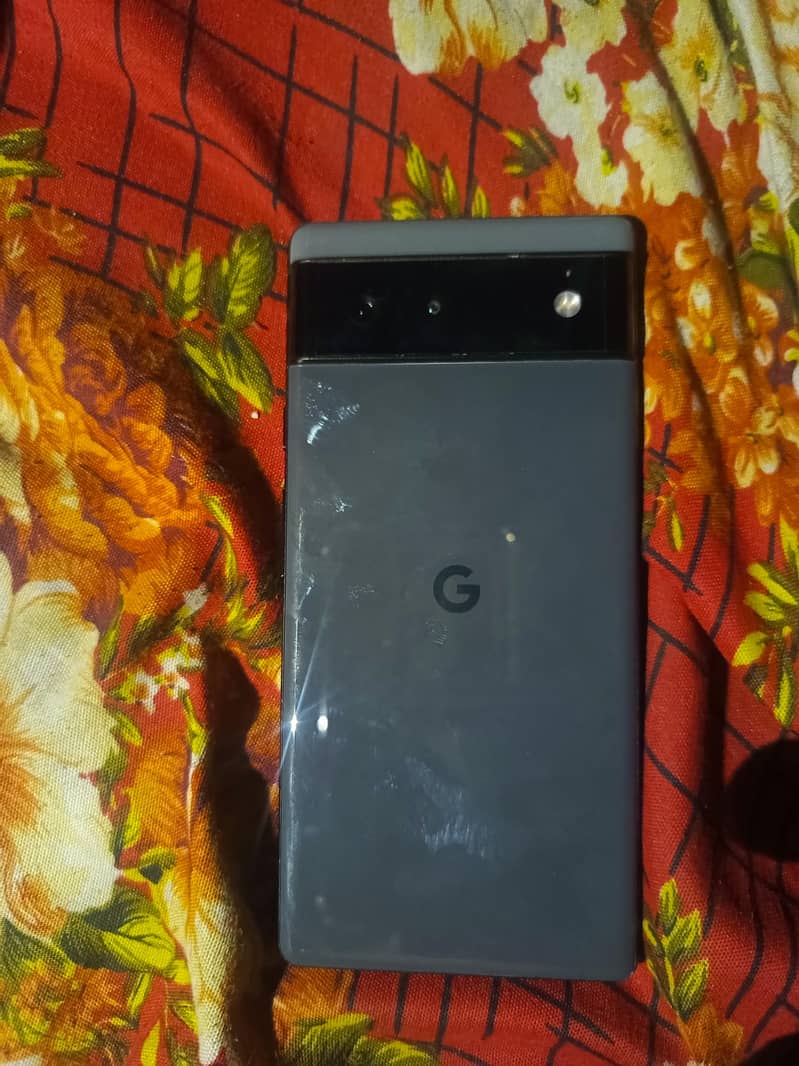 Google Pixel 6 4