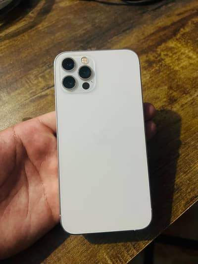 Apple iPhone 12 Pro