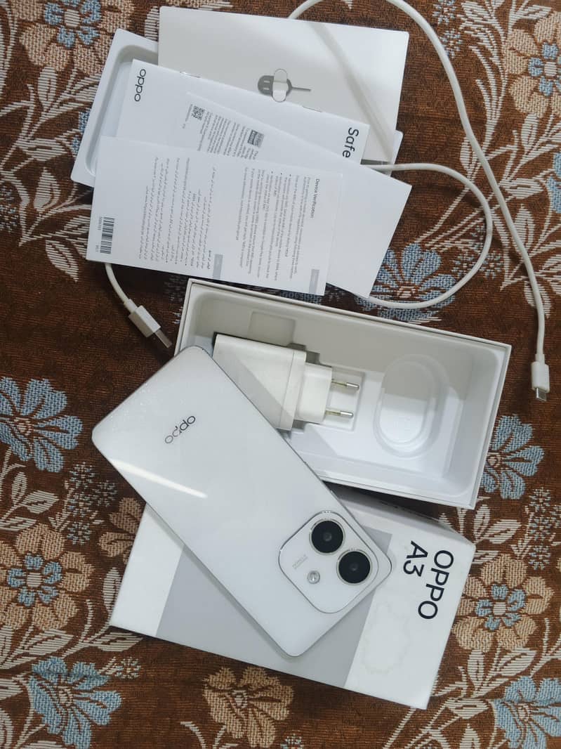 OPPO A3 0