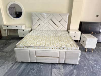 Double bed poshish wooden King size Double bed bed set single bed
