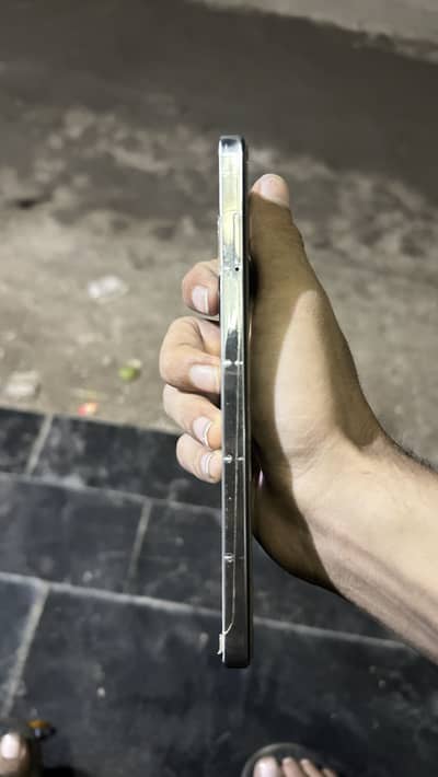Tecno CAMON 20 with box and charger