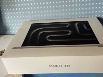 Apple Macbook Pro M5 Pro Chip 1TB Silver