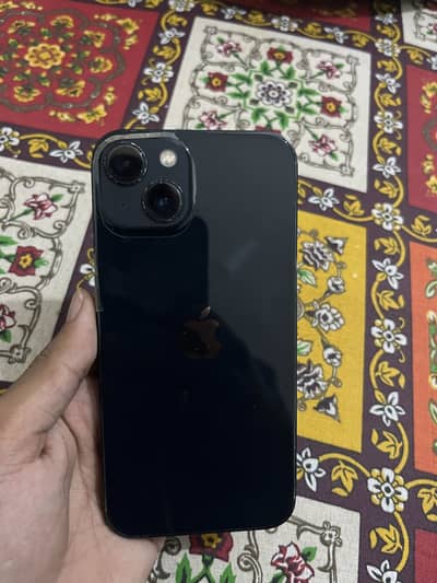 Apple iPhone 13 jv