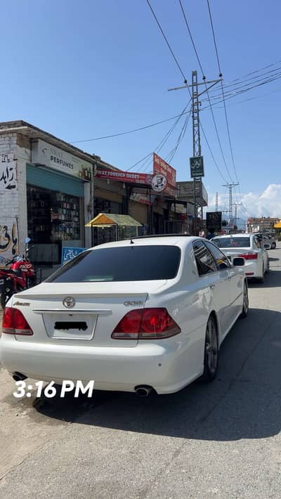 Toyota Crown 2005