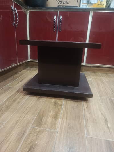coffee tables/ centre tables