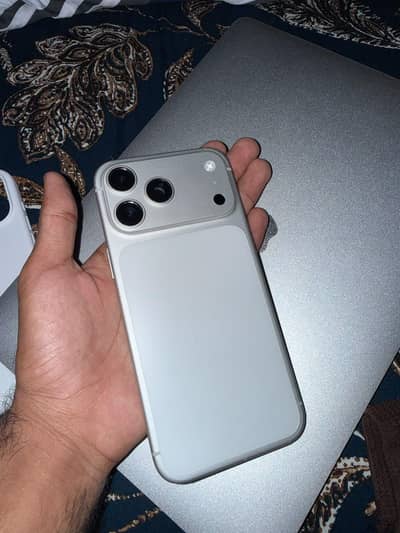 Apple iPhone 17 Pro Max