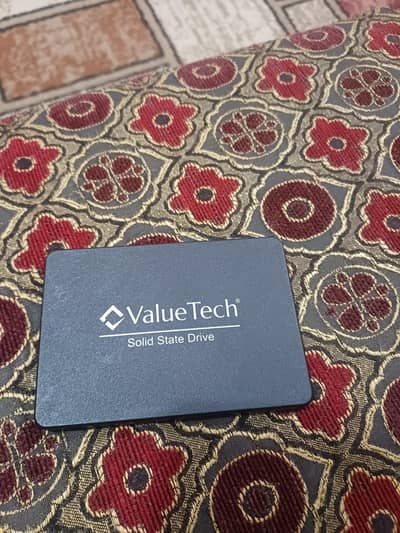 ssd 1tb 100 percent health good condition 100 percent perfomance