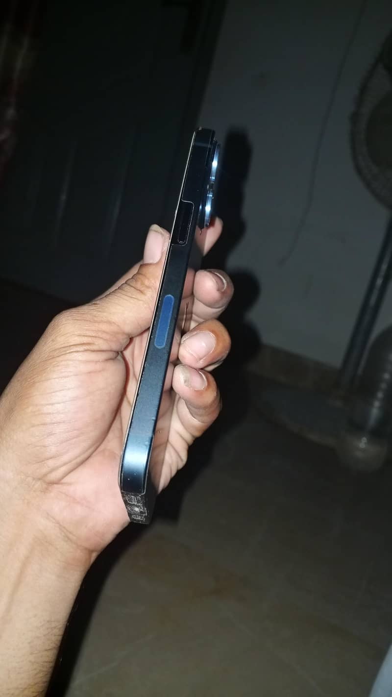Apple iPhone 13 3