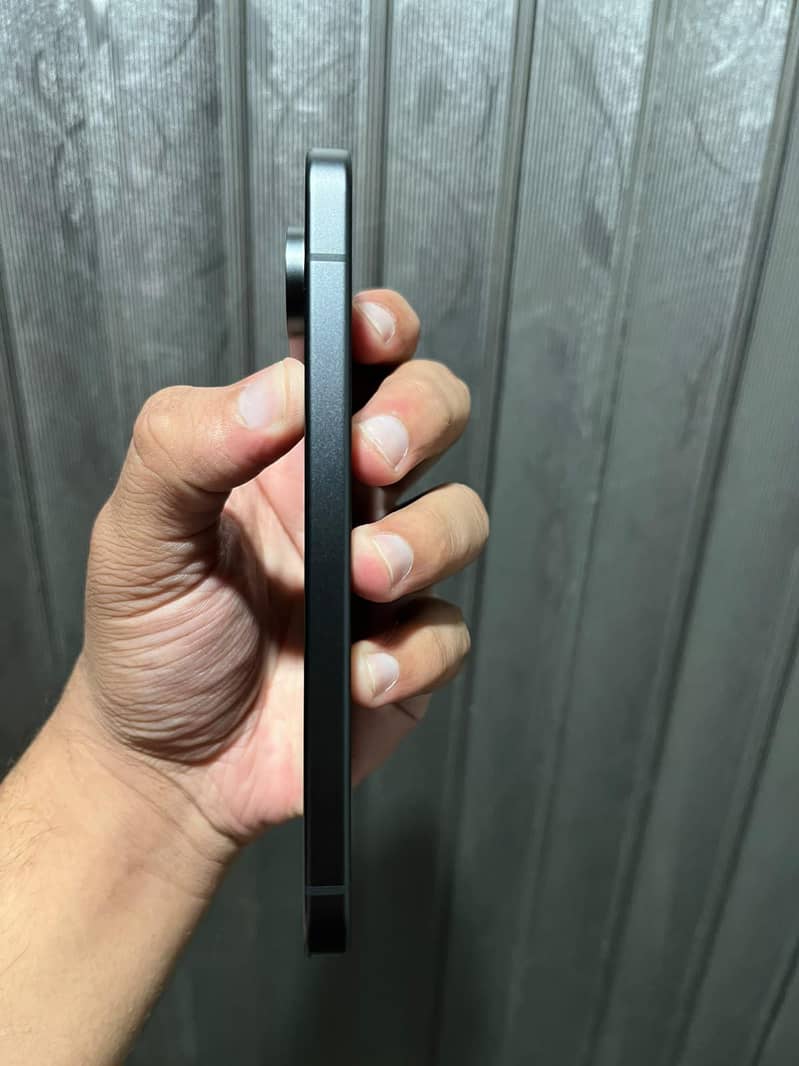 Google Pixel 9 2
