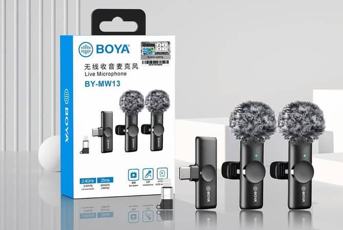 Boya Double MIC with Wind Muff Cover. (TypeC + iPhone)