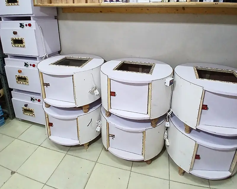 Brooder For Chicks Warm Controlled Temperature Cage For Chicks Birds — photo 12