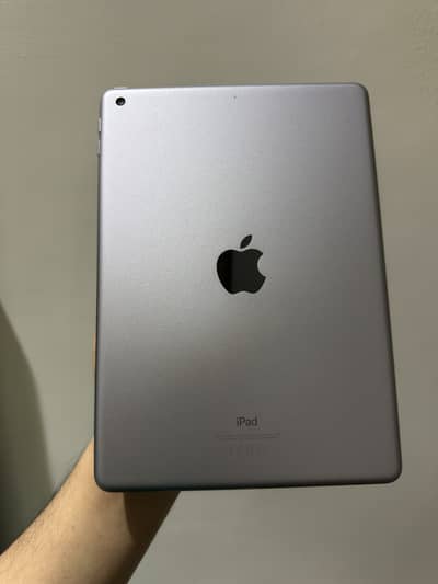 ipad 6 gen 128gb just like brand new