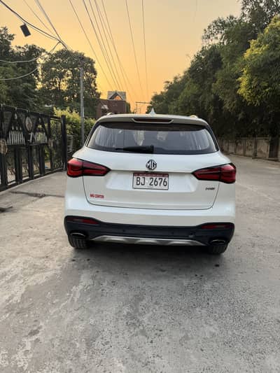 MG HS 2021