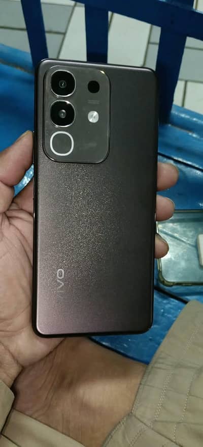 Vivo Y29