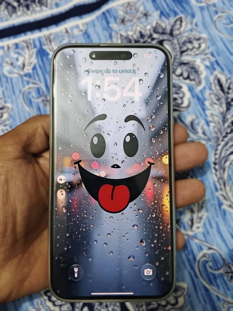 Apple iPhone 15 Pro Max 1