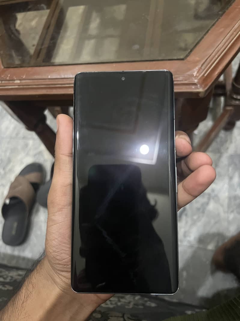 Google Pixel 7 Pro 6