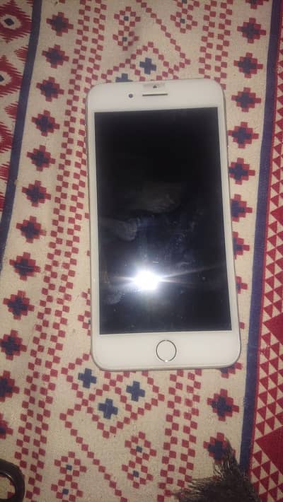 Iphone 8 plus pata with box nicha sub kuch likha hoya location sukkur