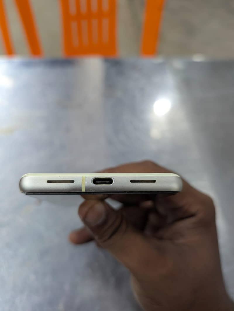 Google Pixel 7 5