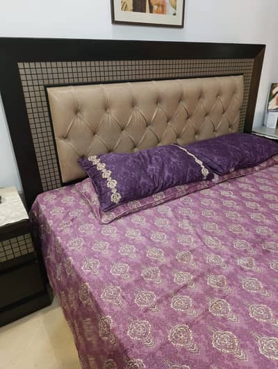 Wooden Bedroom Furniture Set – Bed, Side Tables & Dressing Table