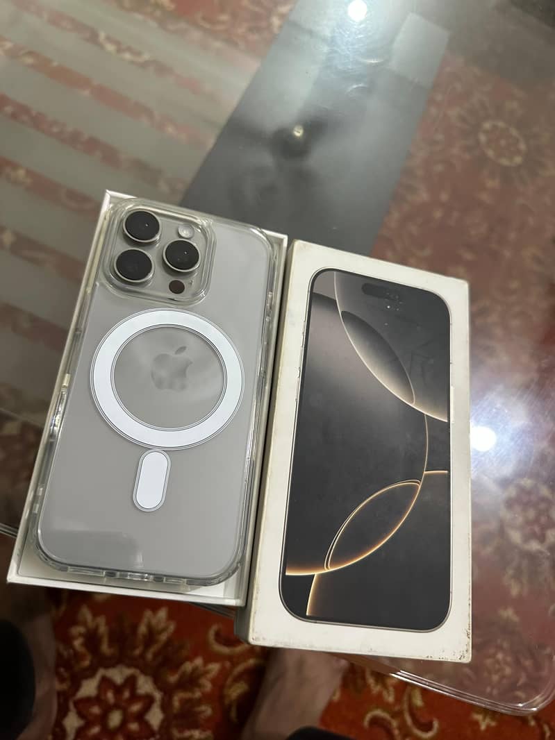 Apple iPhone 16 Pro 2
