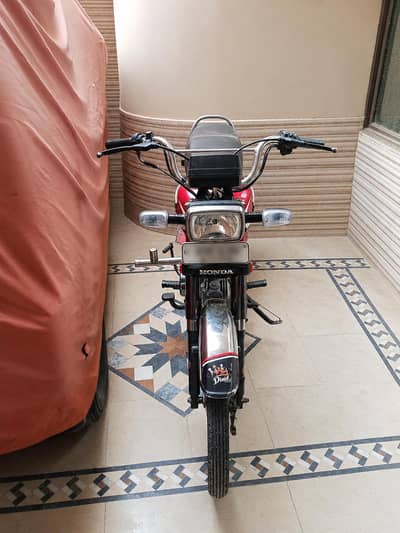 I am selling my Honda CD 70 bike in very good condition 2021/2022