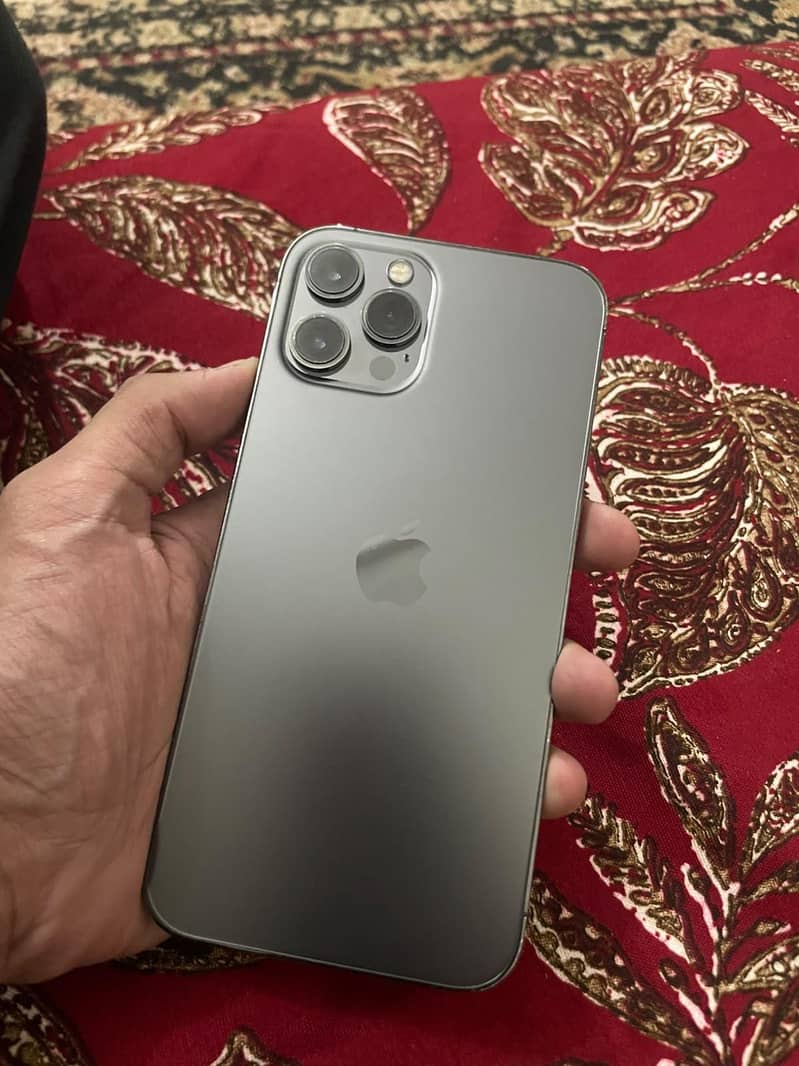 Apple iPhone 12 Pro Max 2