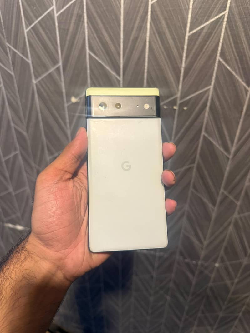 Google Pixel 6 0