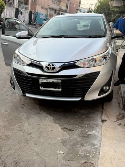 Toyota Yaris 1.3 Ativ