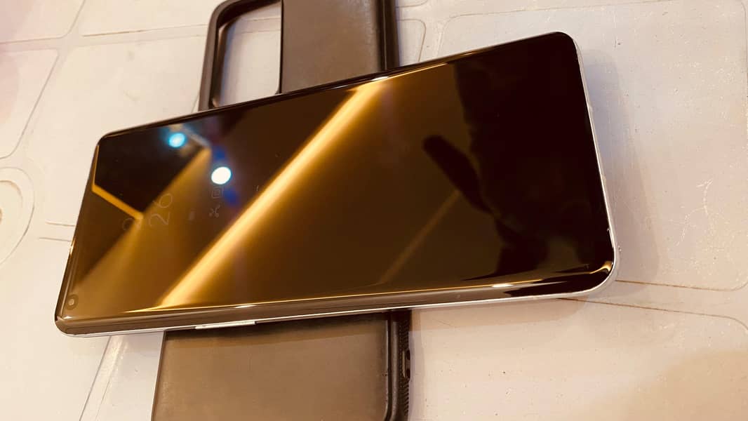 One Plus 9 Pro 3