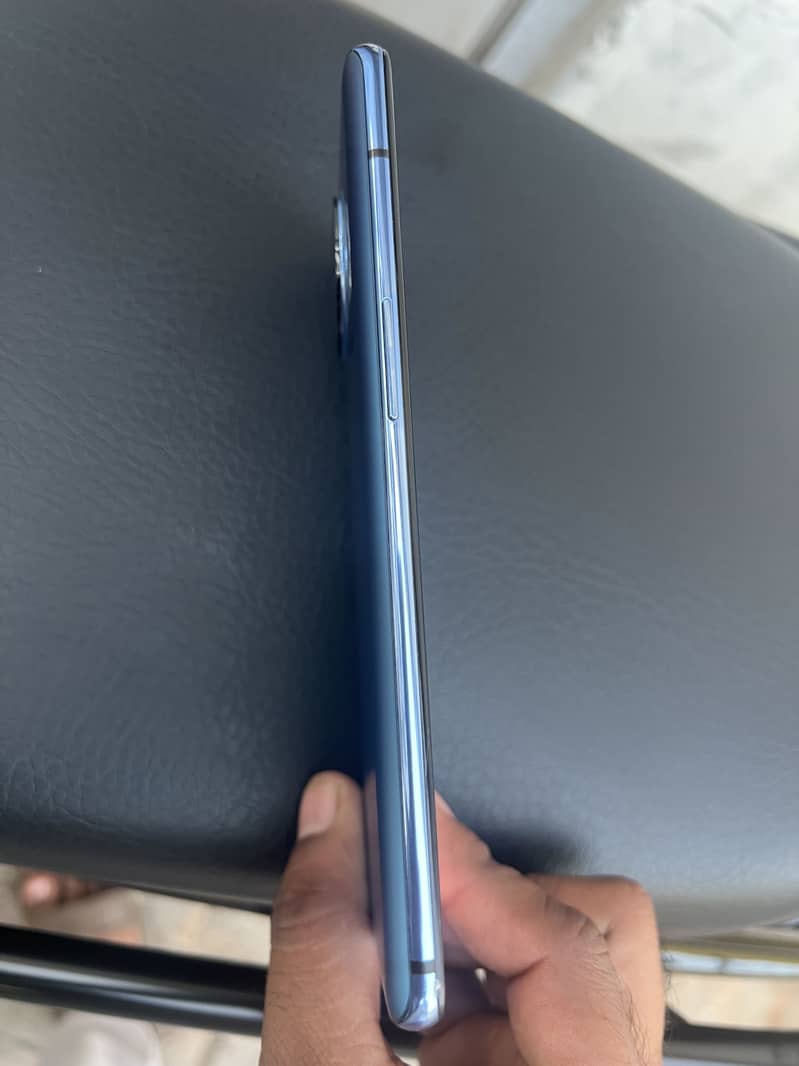 One Plus 7T 1