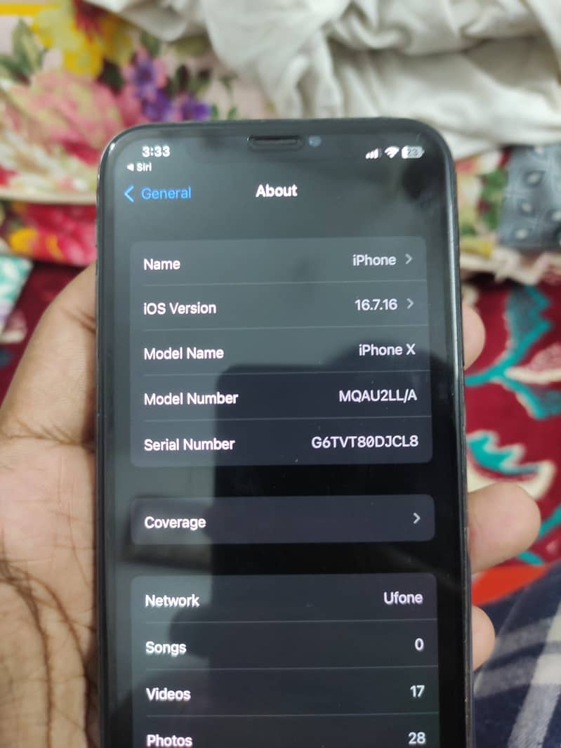 Apple iPhone X 4