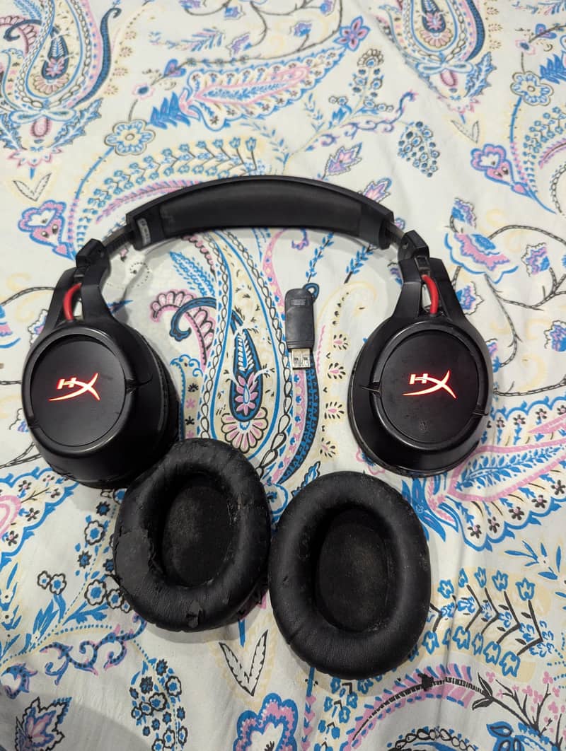 HyperX Cloud Flight Wireless 3