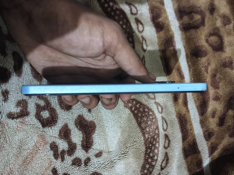 Realme Note 50 4