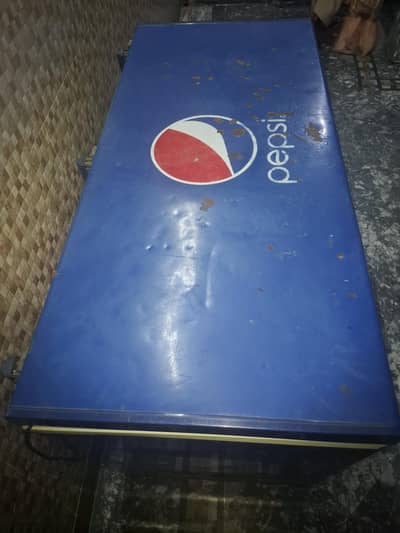 Original Pepsi Deep Freezer Large– Never Repaired orignal compressor