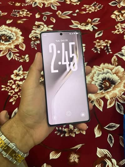 Tecno CAMON 40 Pro