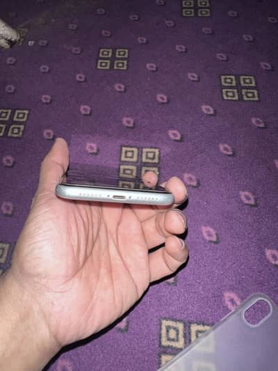 Apple iPhone XR