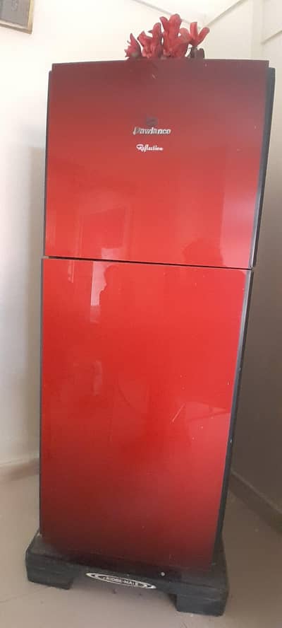 Red Colour Dawlance  Small (3 to 4 Family Members)