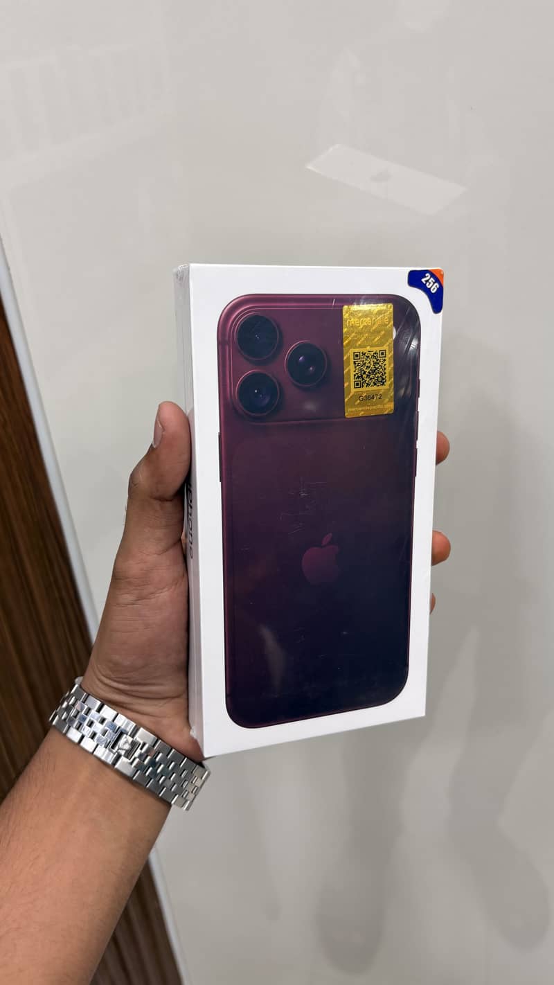 Apple iPhone 18 Pro Max 1