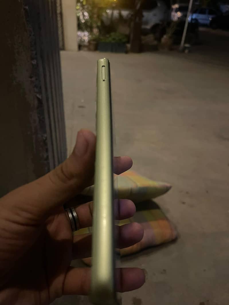 Samsung Mobile A05 3