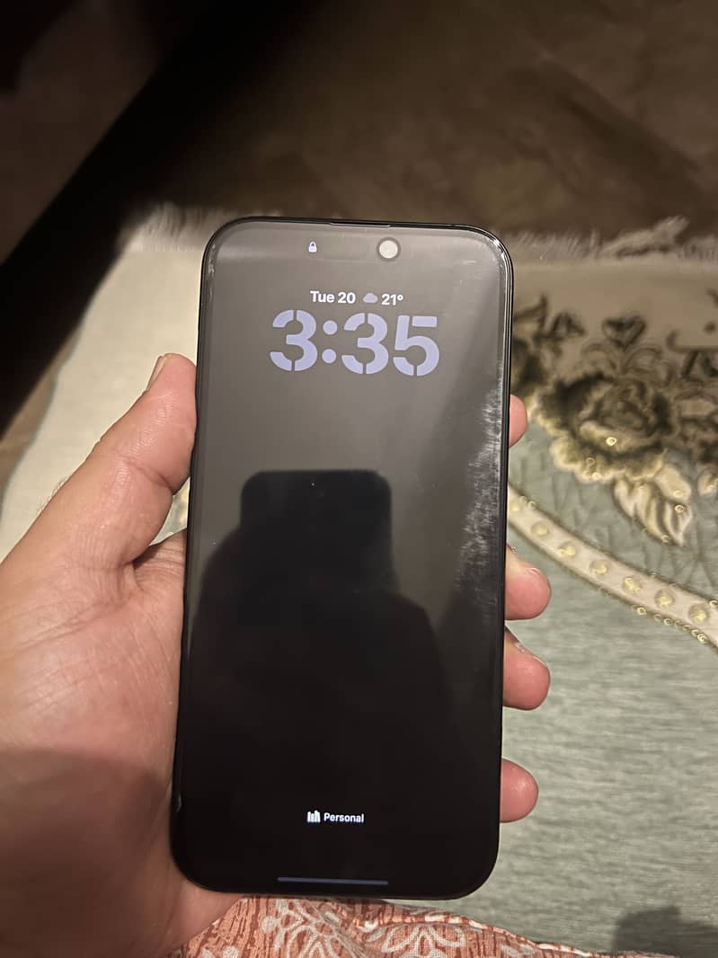 Apple iPhone 16 Pro Max 4