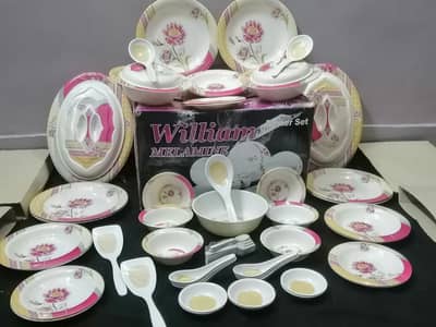 William Melamine Dinner Set – Beautiful Floral Design