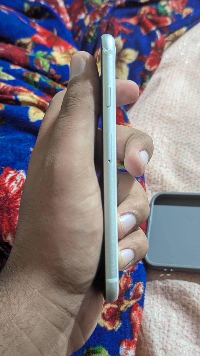 Apple iPhone SE 1