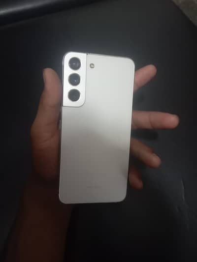 Samsung Mobile S22