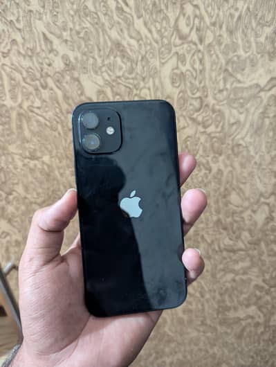 Apple iPhone 12