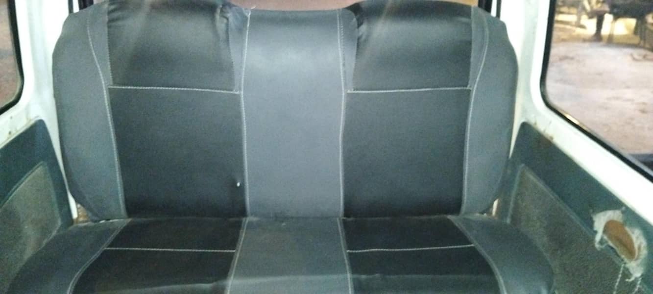 2009 Model Full Original 14