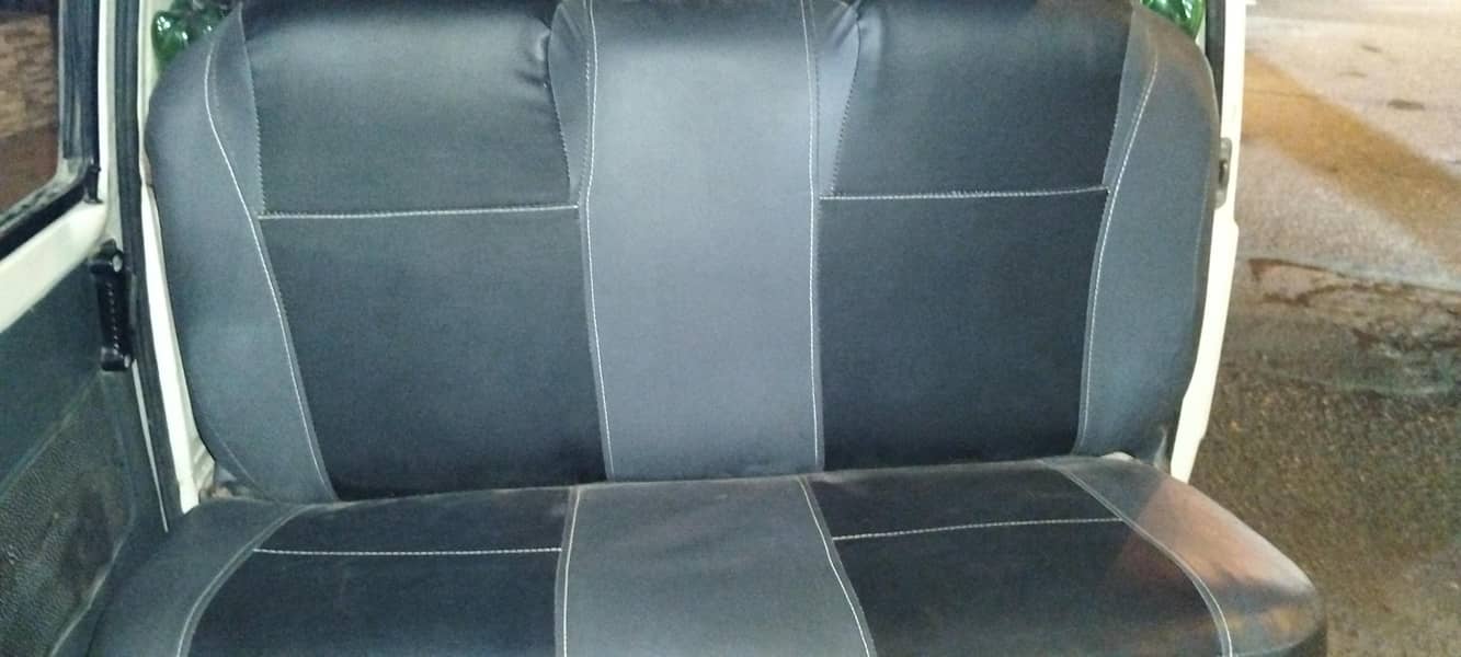 2009 Model Full Original 17