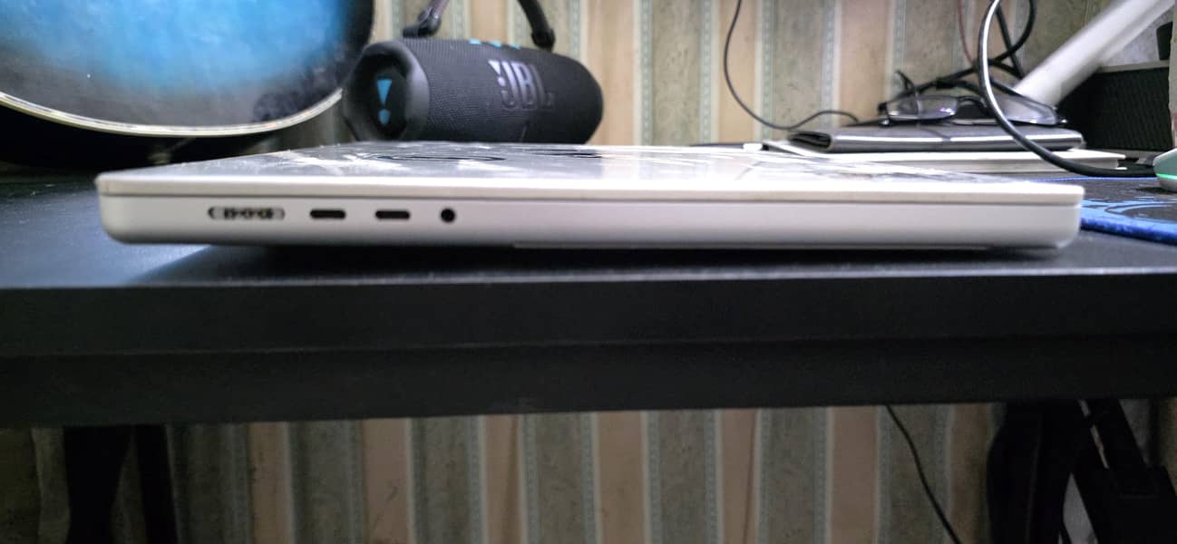 Macbook M3 pro 9