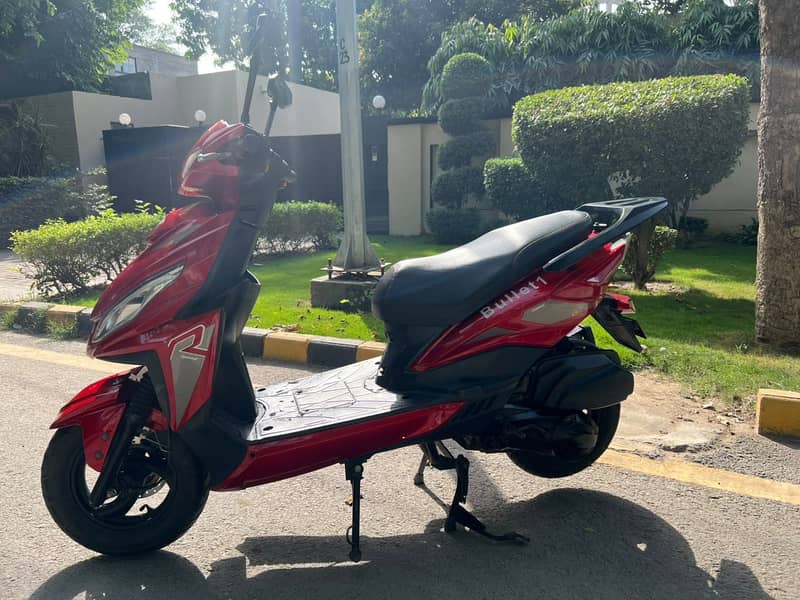 Bullet scooty 100cc 5