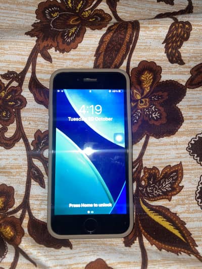 Apple iPhone 7