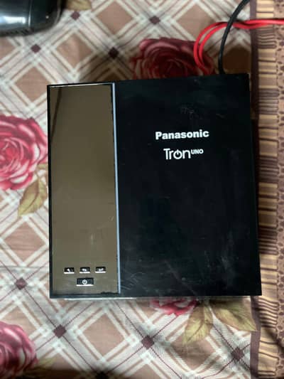 Panasonic Tron UNO (1000W) Model: Tron UNO (1000W)